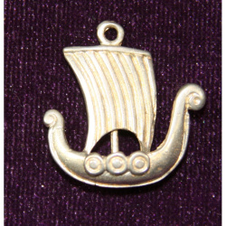 Longboat Pendant