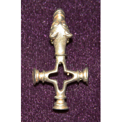 Medium wolf cross hammer