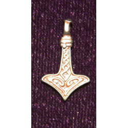 Teeny knotwork hammer