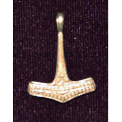 Small "wizards' type hammer